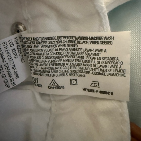 New Gloria Vanderbilt All Around Slimming Effect White Crop Roll-Up Pants - Picture 13 of 13